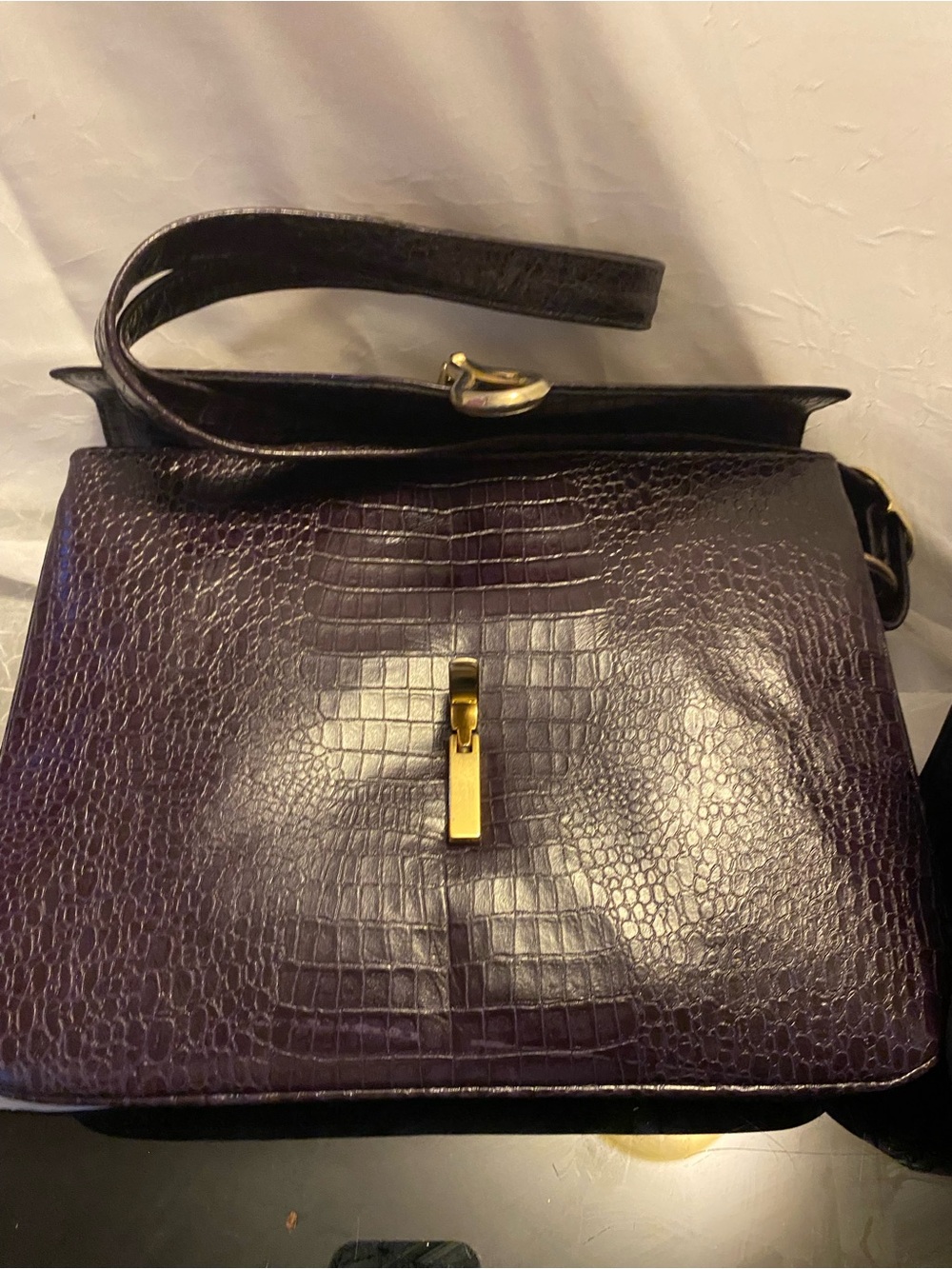 Vintage Robert Bestien Originals Purple Croc Embossed Handbag